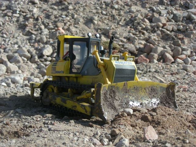 Komatsu D65EX