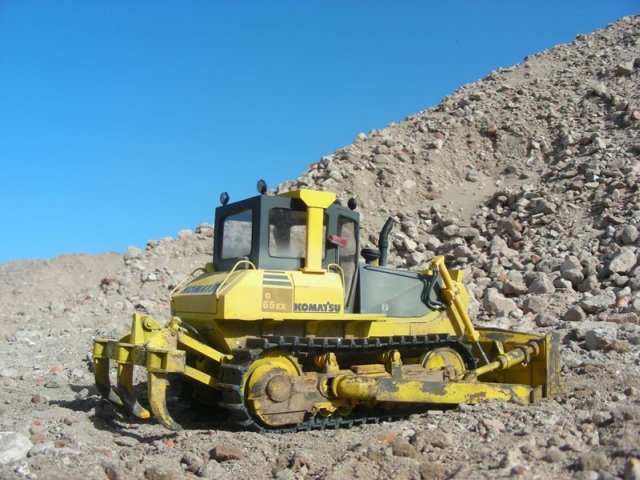 Komatsu D65EX