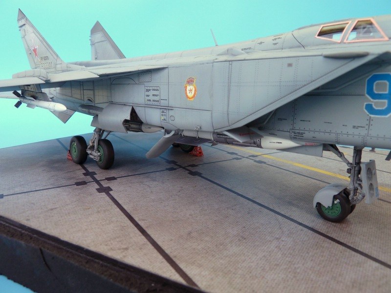 MiG-31BS Foxhound