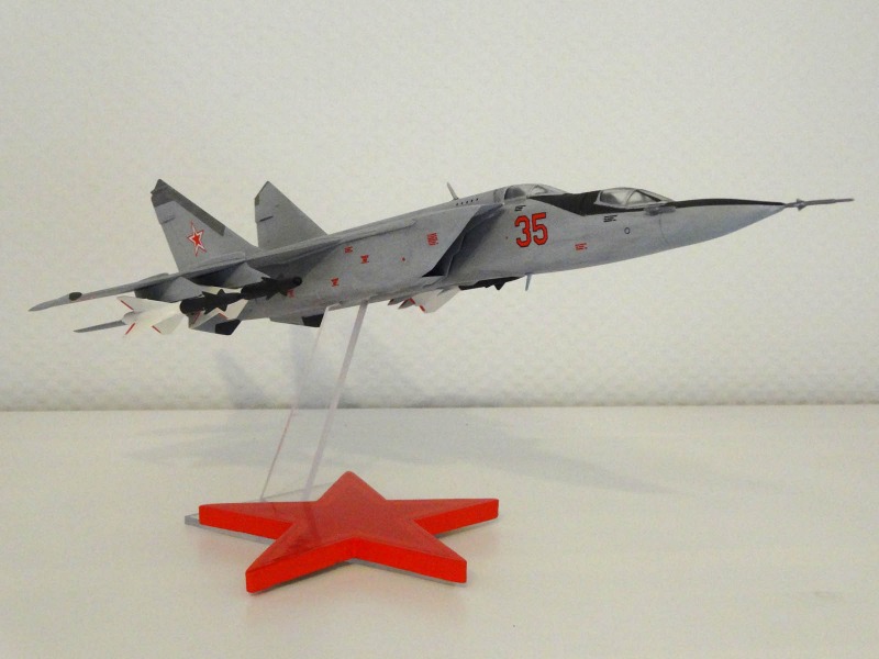 MiG-25PU Foxbat