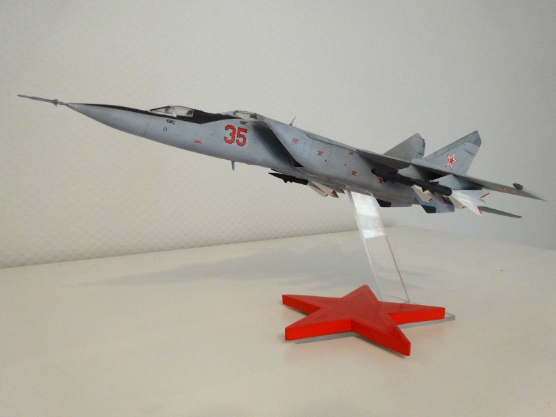 MiG-25PU Foxbat