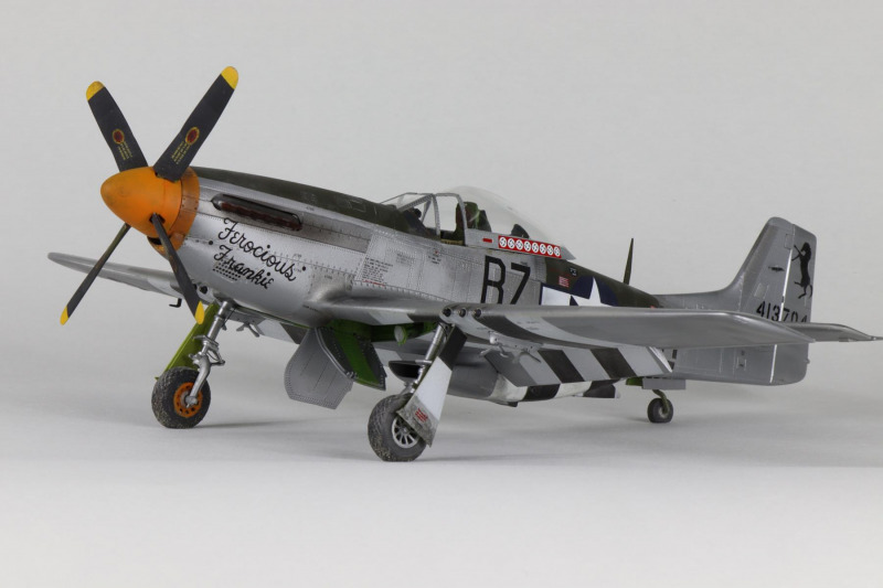 North American P-51D-5-NA Mustang