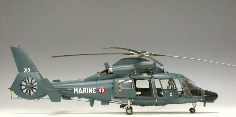 SA 365 F Dauphin 2