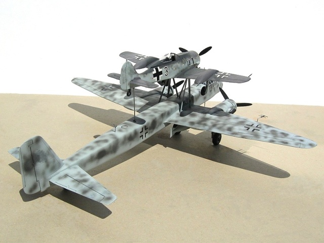 Junkers Ju 88 H-4 Führungsmaschine und Fw 190 A-8