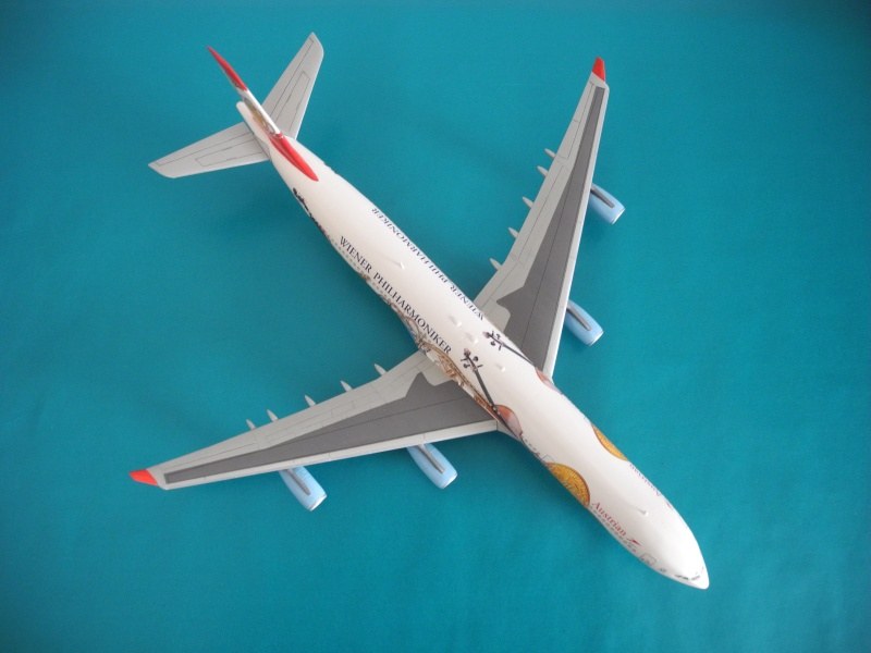 Airbus A340-313