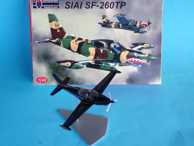 SIAI-Marchetti SF-260TP