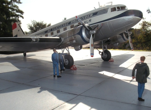 Douglas DC-3