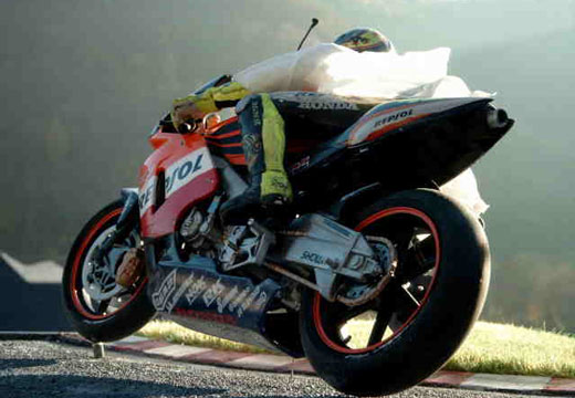 Honda RC211V