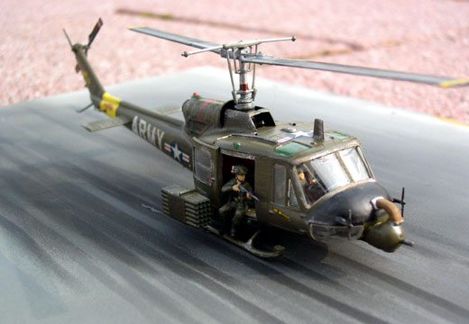 Bell UH-1B Huey