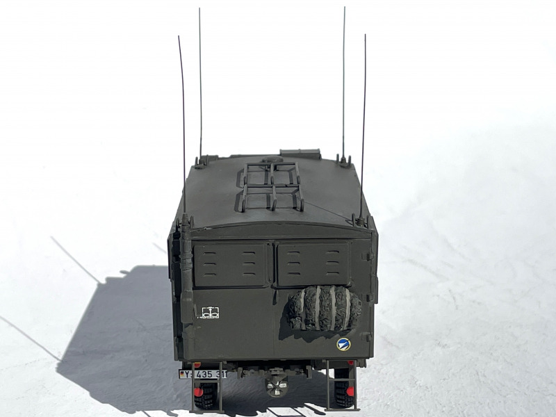 Unimog S404 mit Funk-Koffer späte Bauart