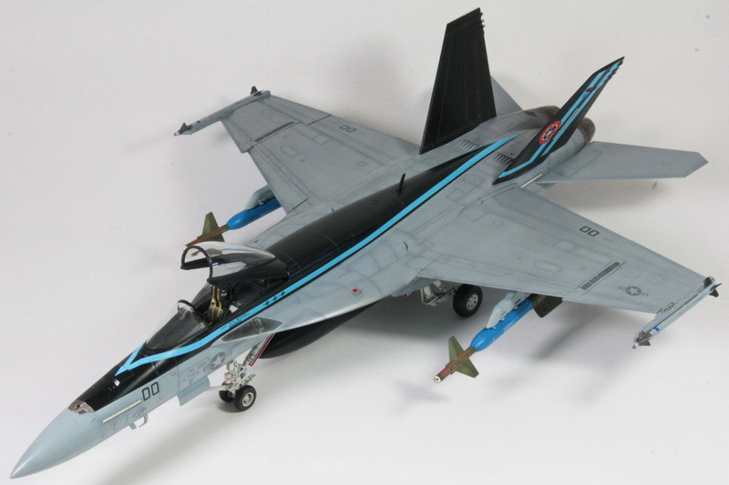 Boeing F/A-18E, Meng Model 1:48 von Stefan Fraundorfer