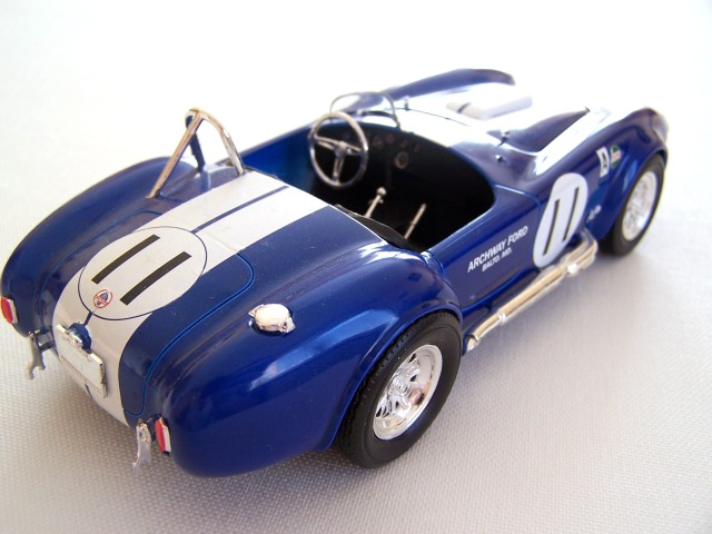 AC Cobra 427