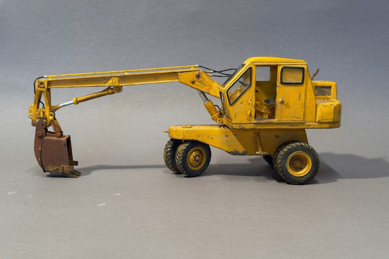 Hydraulik-Bagger Liebherr L300