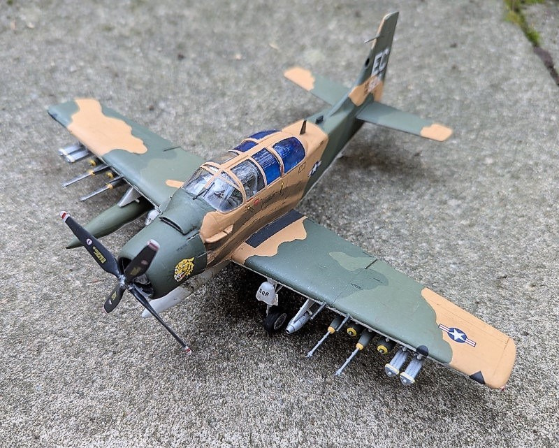 Douglas A-1E “Skyraider”