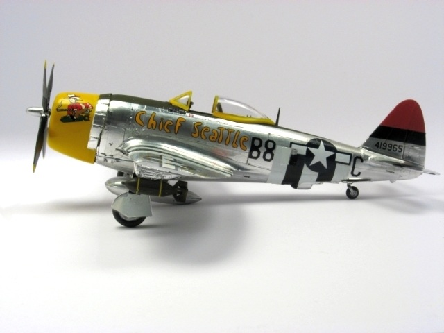 Republic P-47D-28-RE Thunderbolt