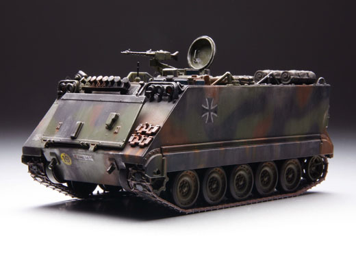 M113