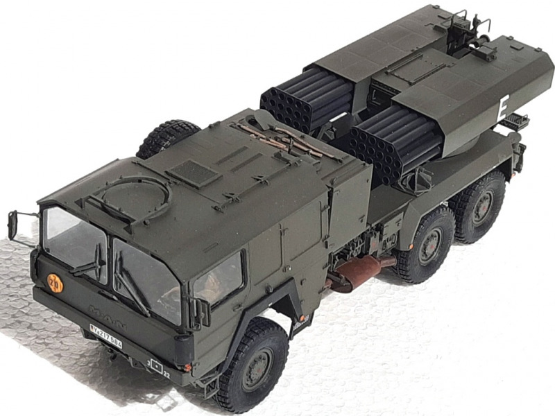 110 mm SF LARS 2 auf  Lkw 7t mil gl KAT I (6X6)