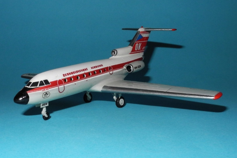 Jakowlew Jak-40