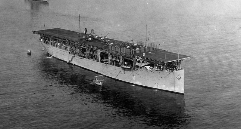 USS Langley (aus Wikipedia Commons)