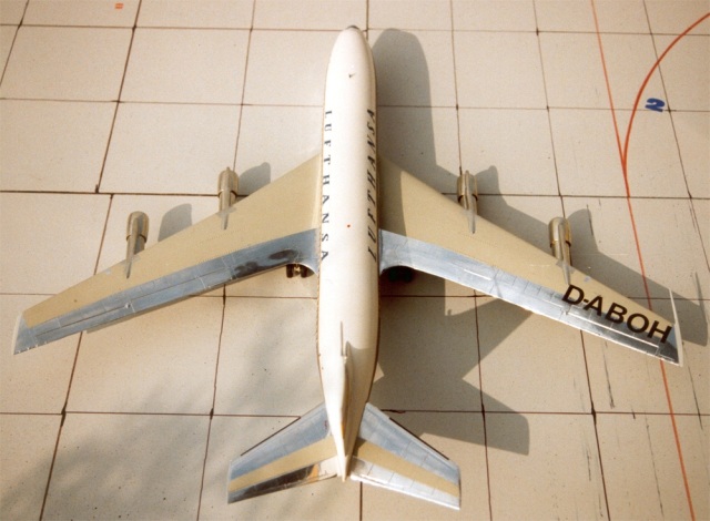 Boeing 720