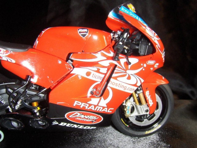 Tamiya 14103TAM D'Antin Pramac Ducati GP4