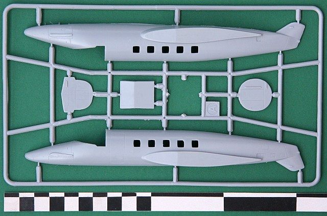 Beechcraft 2000 Starship, Amodel Nr. 72279 - Modellversium