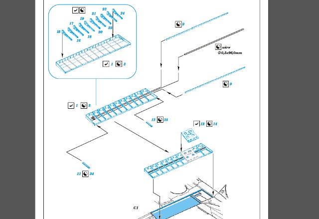 Die innneliegende Rippenstruktur der Flügeloberseite wird mit den Ätzteilen und einem Stückchen Draht komplex dargestellt. (Quelle: Eduard)