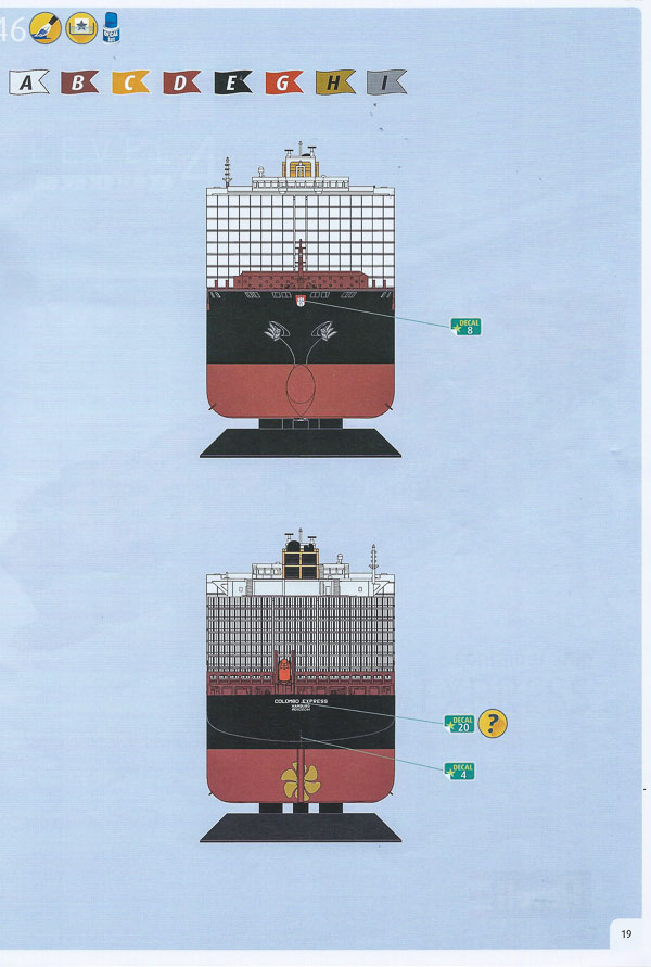 Revell - Container Ship Colombo Express