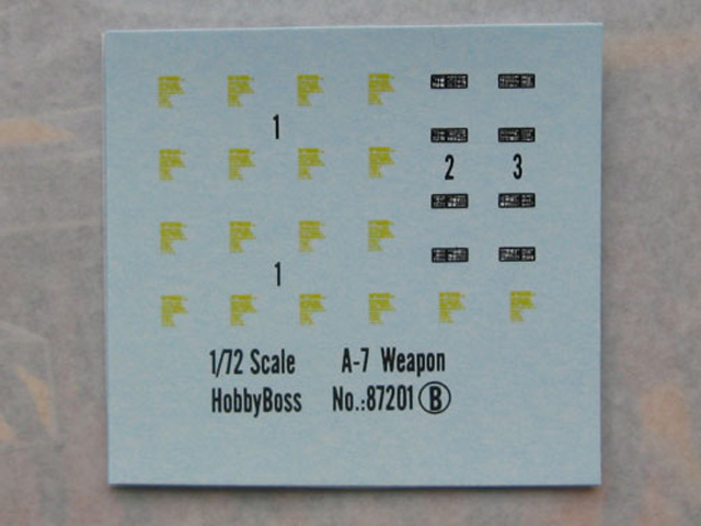 HobbyBoss - A-7H Corsair II