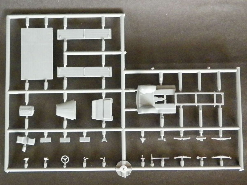 Attack Hobby Kits - Type 2,5-32 Wehrmacht Light Truck 1,5t Europe