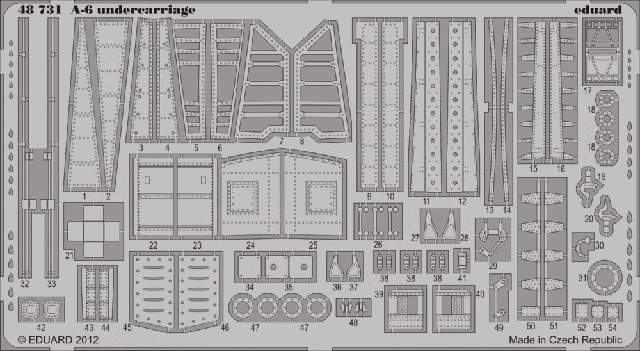 Dem Set liegt eine silberne Platine bei (Grafik: Eduard)