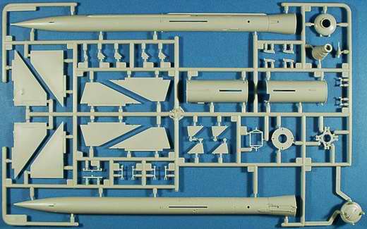 Trumpeter - SA-2 Guideline Missile on Transport trailer