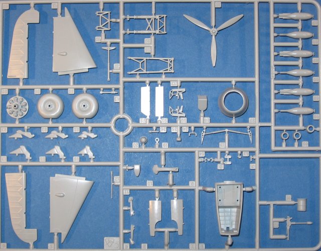 Italeri - SM.82 Marsupiale