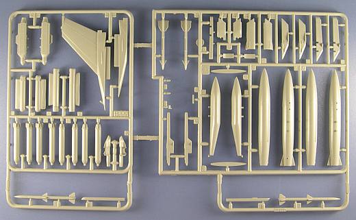 Italeri - F-16 Fighting Falcon