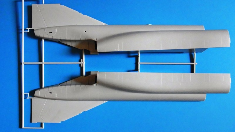 Revell 04895 sales