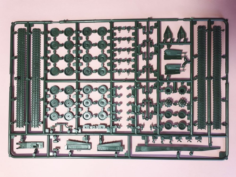 Revell - Leopard 2A6/A6M