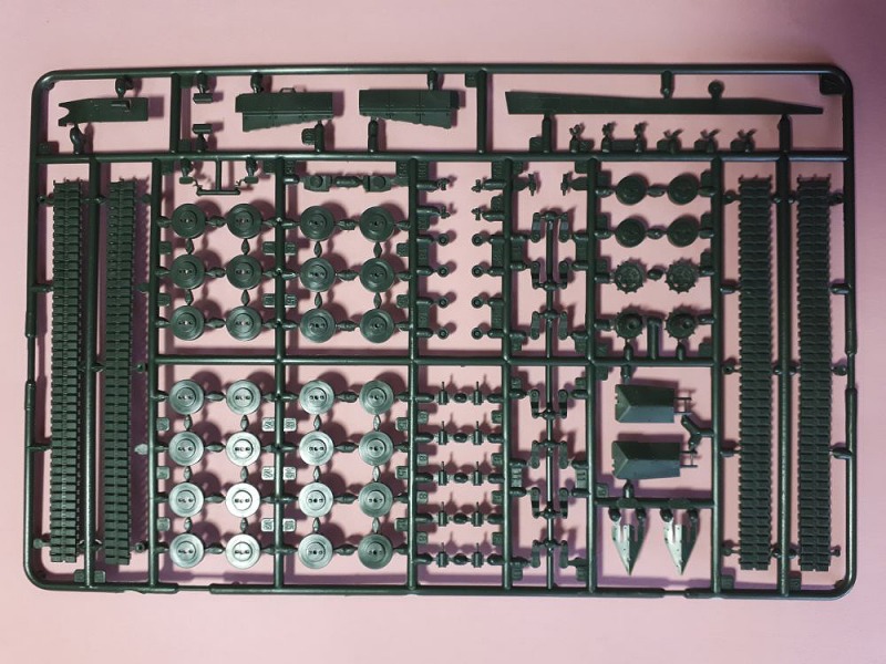 Revell - Leopard 2A6/A6M