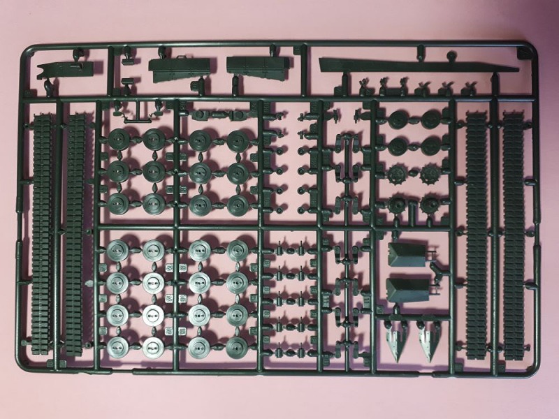 Revell - Leopard 2A6/A6M