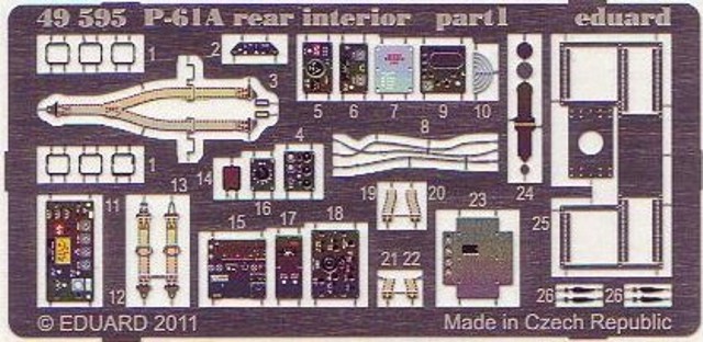 rear rnterior - Platte I, mit selbstklebenden Elementen für das hintere Cockpit.