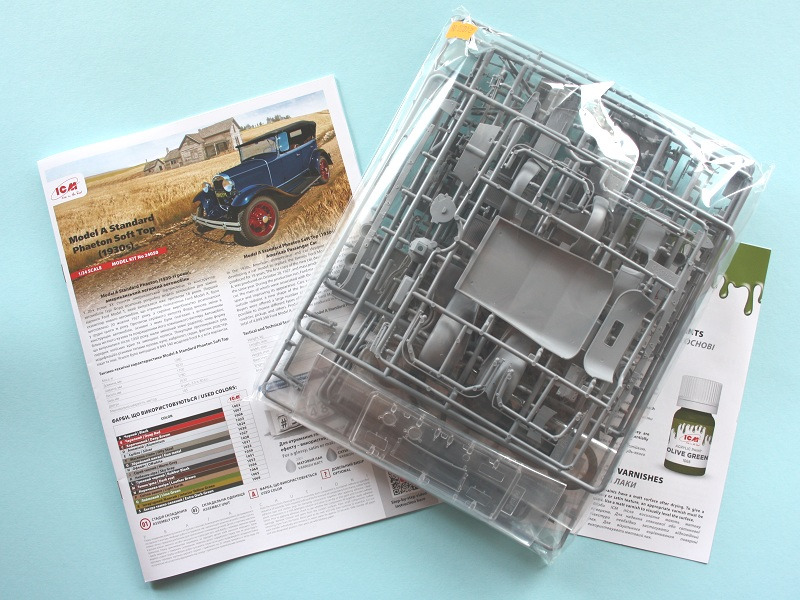 Der Kartoninhalt, die Bauteile sind sicher verpackt