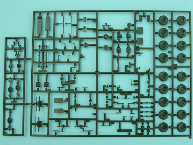 Revell - SLT50-3 Elefant & Sd.Anh. 52t, PZH 2000, Fennek