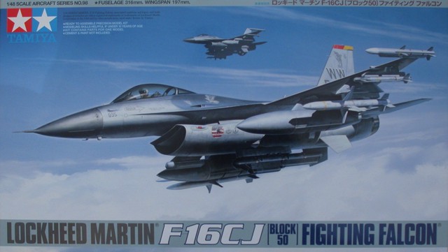 Tamiya - Lockheed-Martin F-16CJ [Block 50] Fighting Falcon