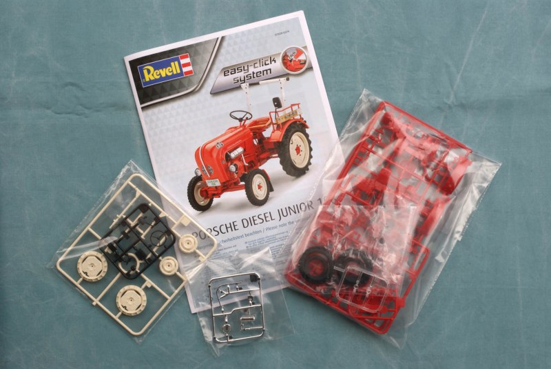 Details about   1/24 Revell Junior 108 Porsche Diesel 2017 Issue Kit #7820 F/S 