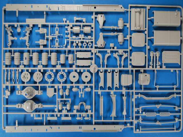 Die einzelnen Bauteile des Chassis.