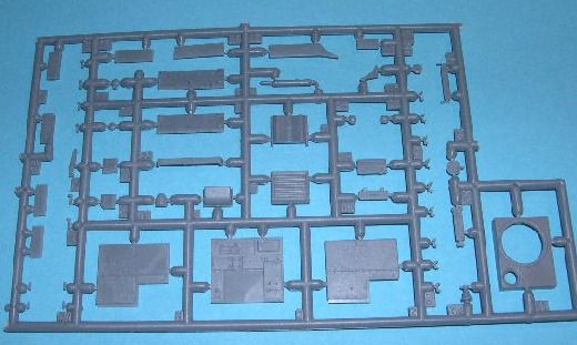 Mirage Hobby - T-26A 76,2 mm support tank