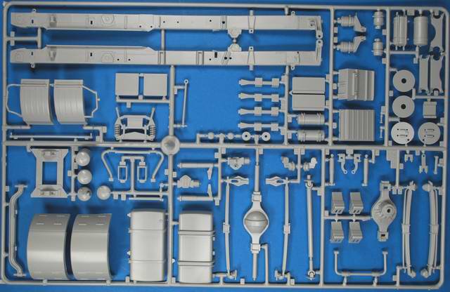 Italeri - Volvo FH 16 Globetrotter