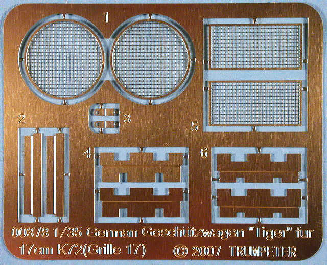 Die Platine mit den PE-Teilen