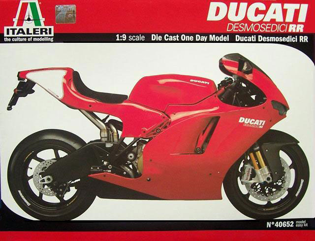 Italeri - DUCATI Desmocedici RR