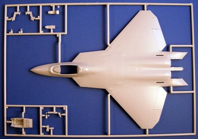 Revell - F-22A Raptor