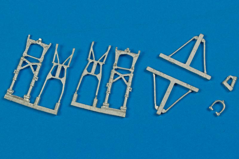 Scale Aircraft Conversions - Petlykov PE-2 landing gear